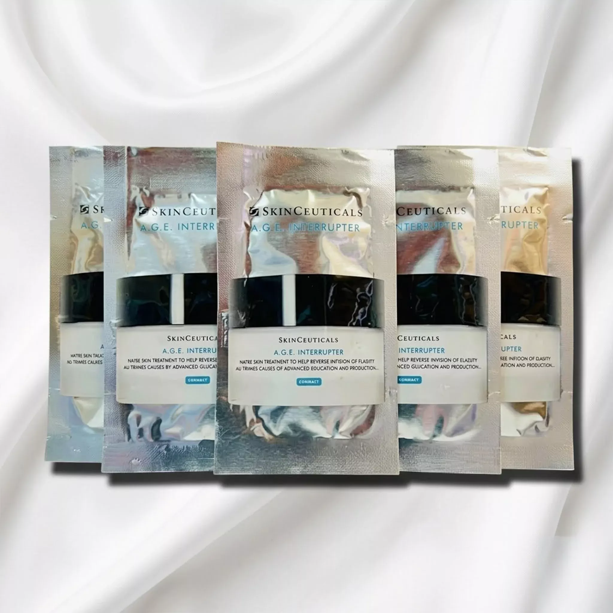 SkinCeuticals A.G.E Interrupter Sample Travel (20 Packettes)